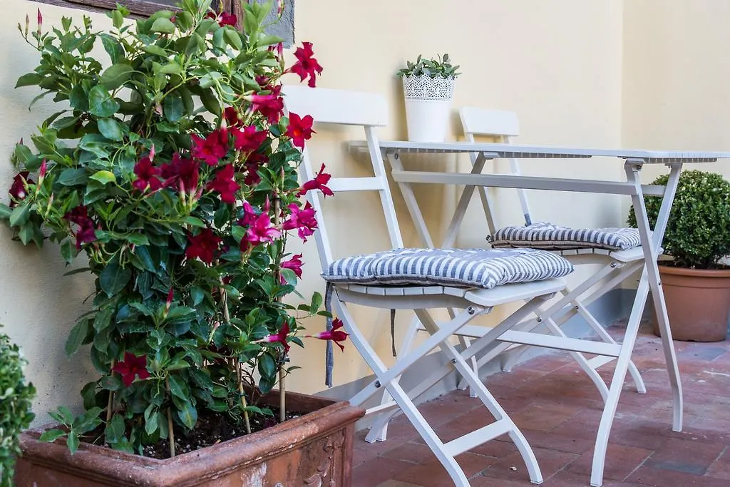 The Artists' Palace Florence Guest house